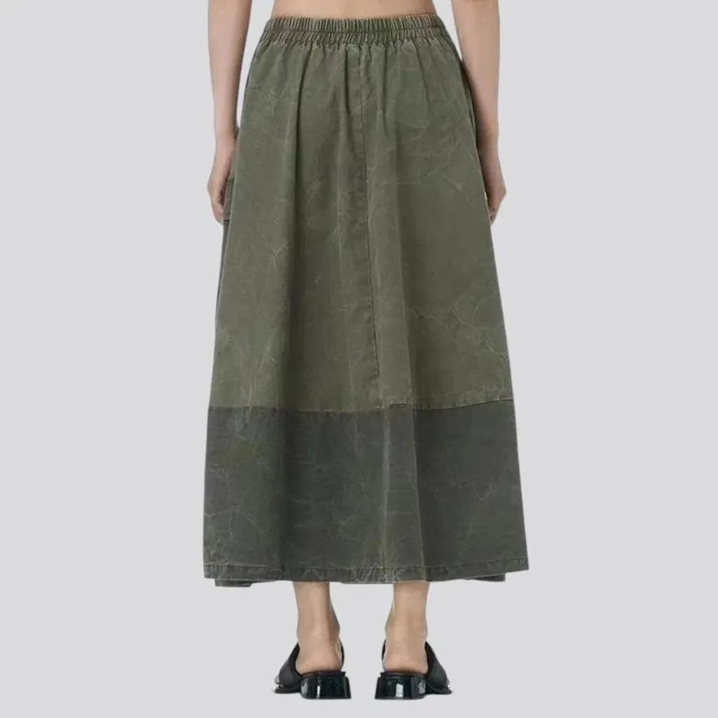 Maxi length elastic fit jeans skirt