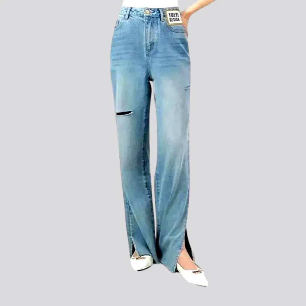 Fashionable Wide Fit Torn Women's Jeans | Jeans4you.shop