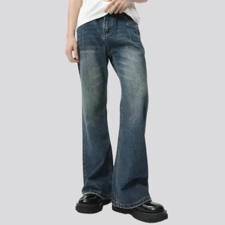 Street men's dark-wash jeans