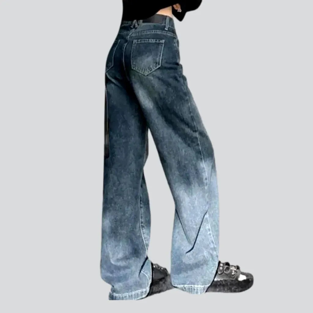 Fashion dark-wash jeans
 for ladies