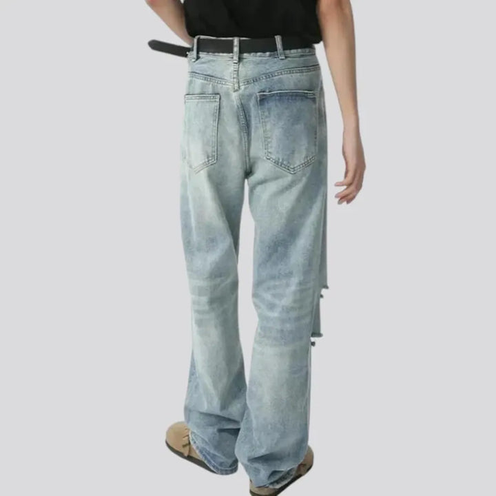 Distressed baggy fit men's jeans