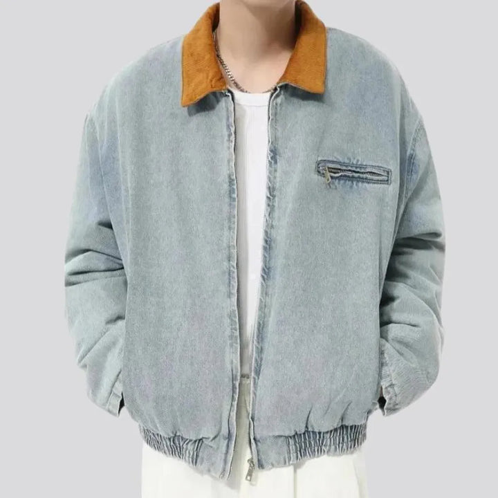 Light stonewashed casual men's jean jacket