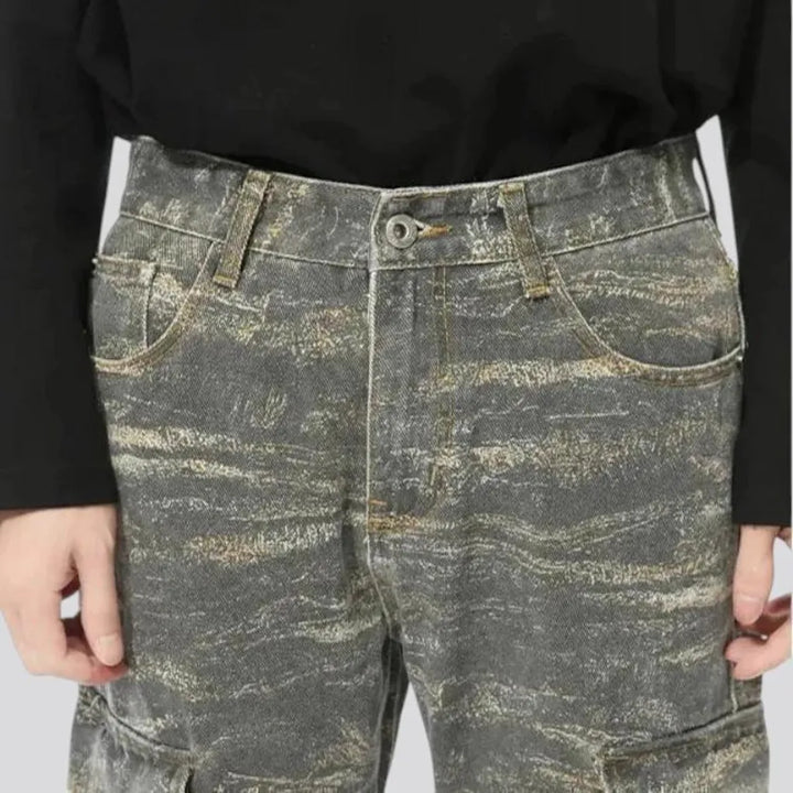 Mid rise stylish denim pants for men