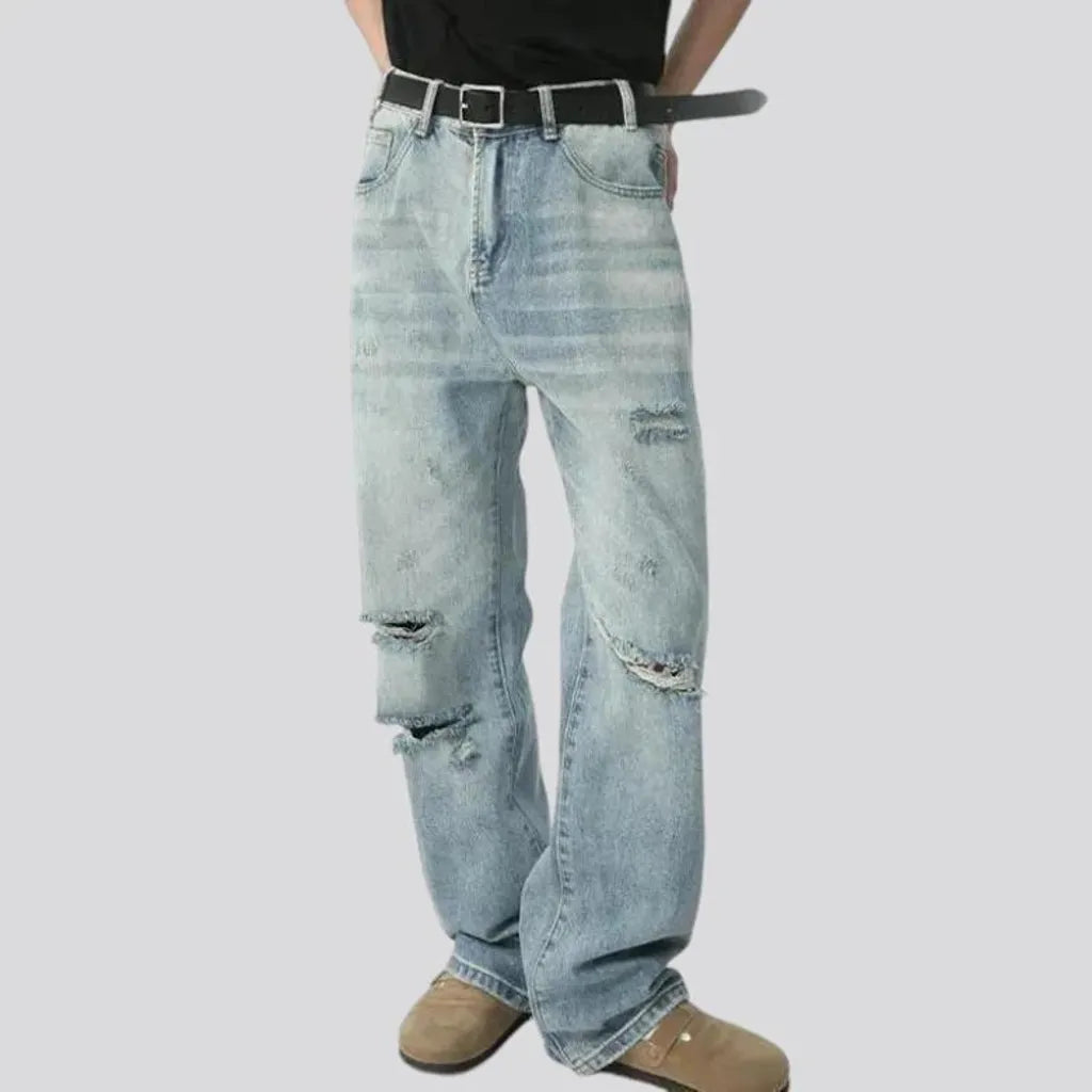 Distressed baggy fit men's jeans