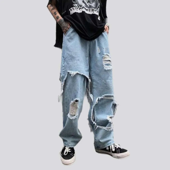 Men's distressed jeans