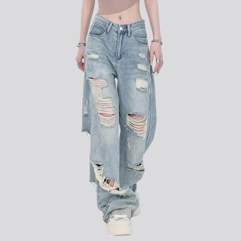 Light loose fit grunge jeans for ladies