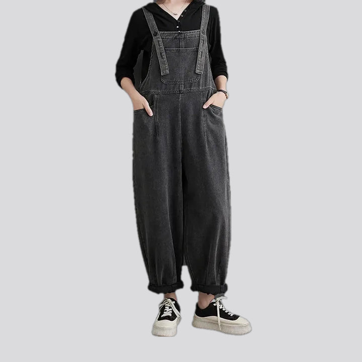 Vintage style jean bib for ladies