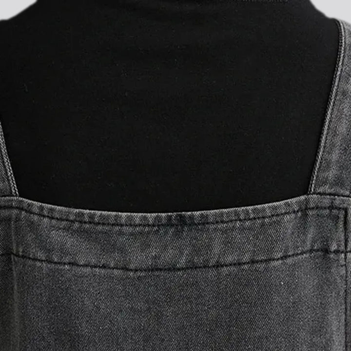 Vintage style jean bib for ladies