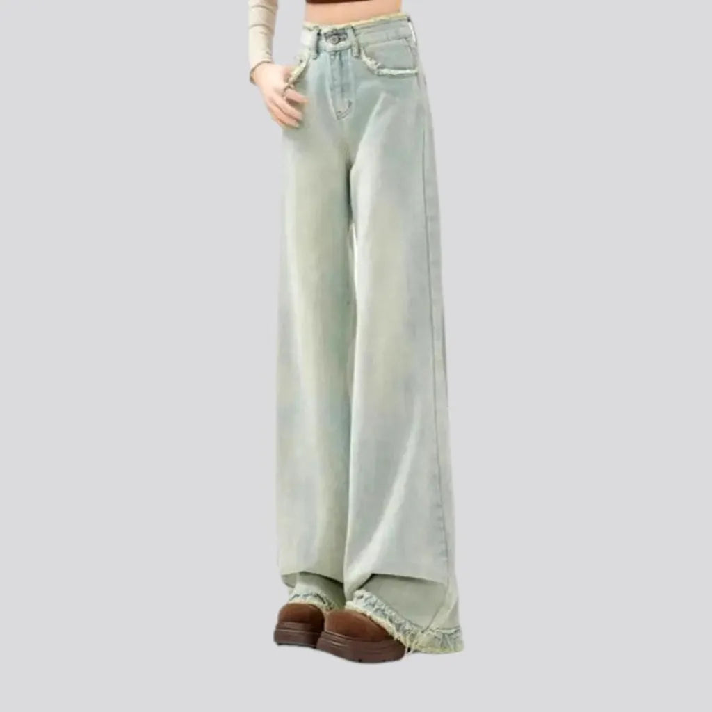 Floor-length bleached jeans for ladies