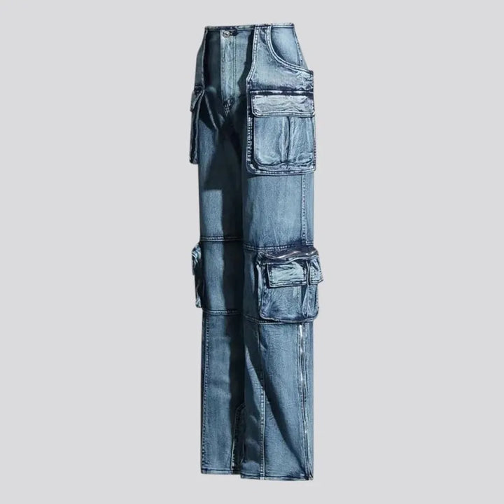 Spacious cargo pockets grunge women's jeans