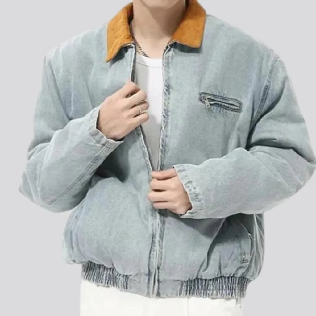 Light stonewashed casual men's jean jacket