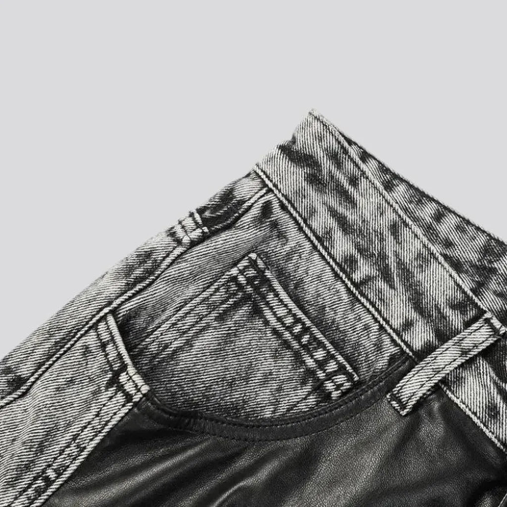 Roomy coated fashion jeans for men