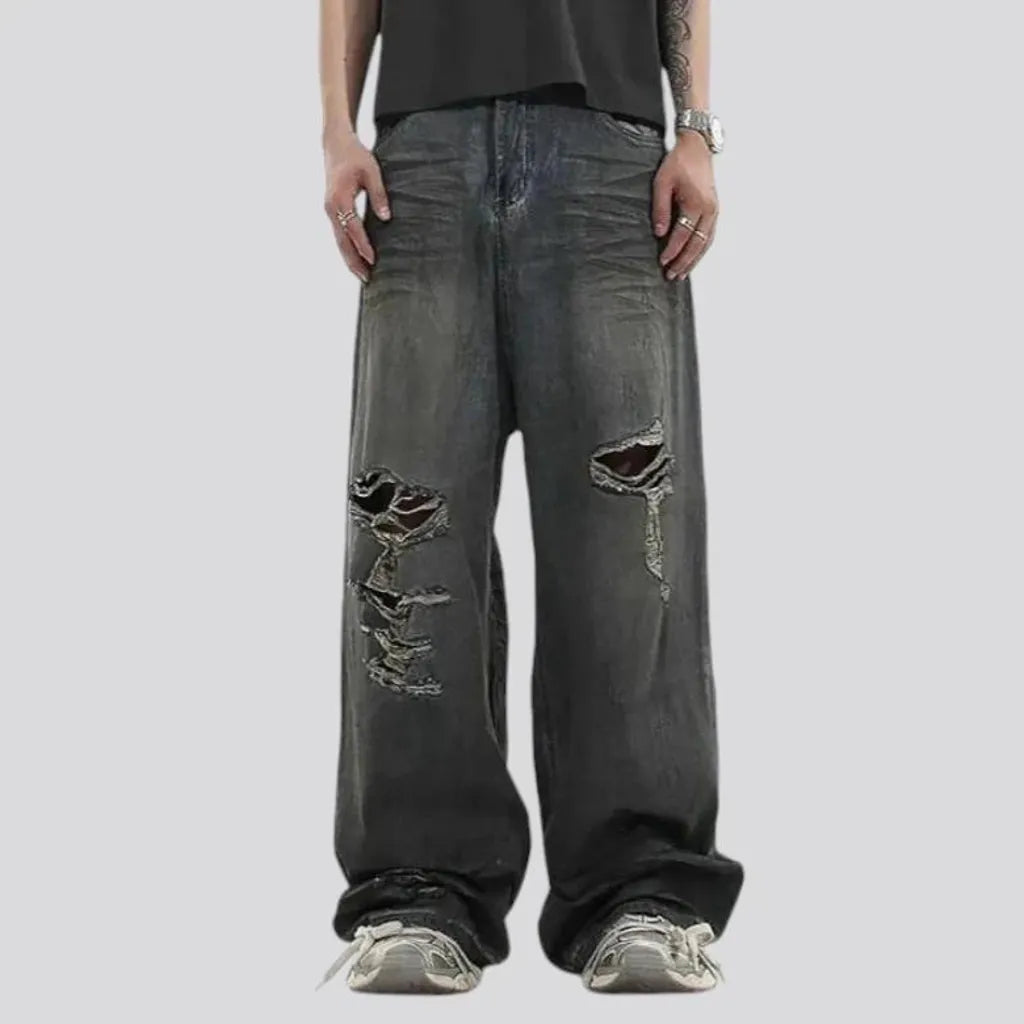 Grunge street style mid-rise men's jeans