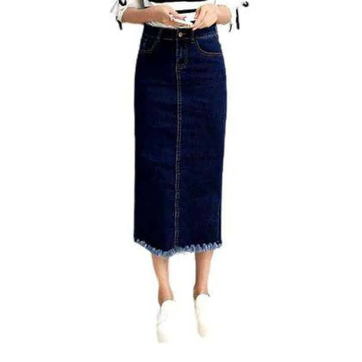 Back slit long denim skirt