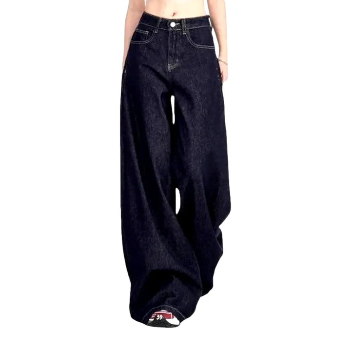 Baggy mid-waist jeans
 for women