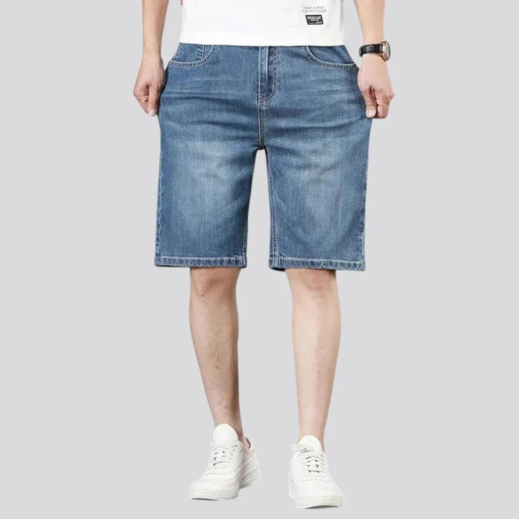 Sanded light wash stylish men's denim shorts