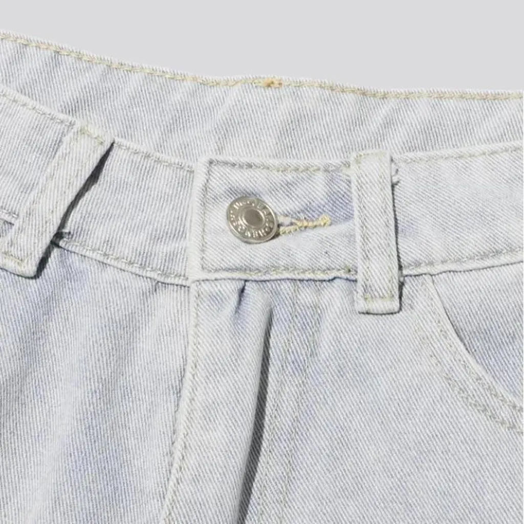 90s style light fabric women's jeans