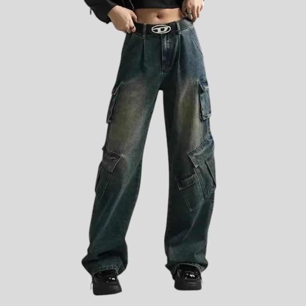 Whiskered cargo fashion jeans for ladies