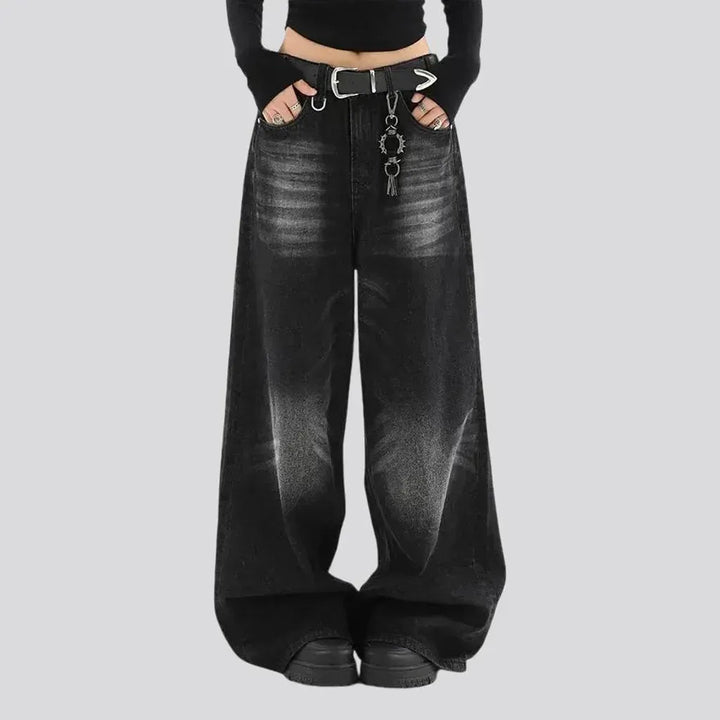 Sanded whiskered slouchy jeans for women