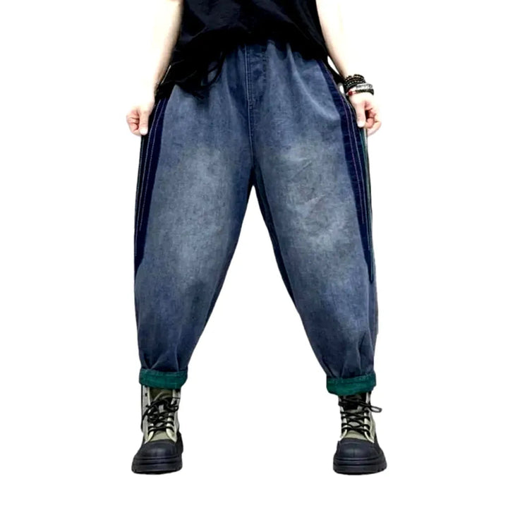 Sanded stonewashed denim pants for women