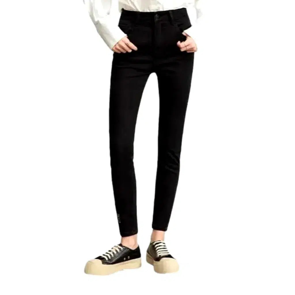 Skinny jeans
 for women