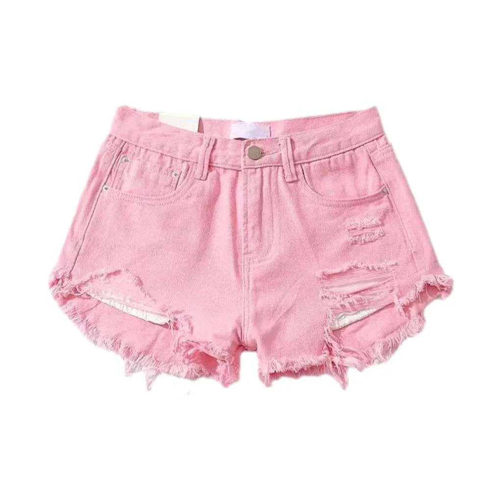 Wide women's distressed jean shorts